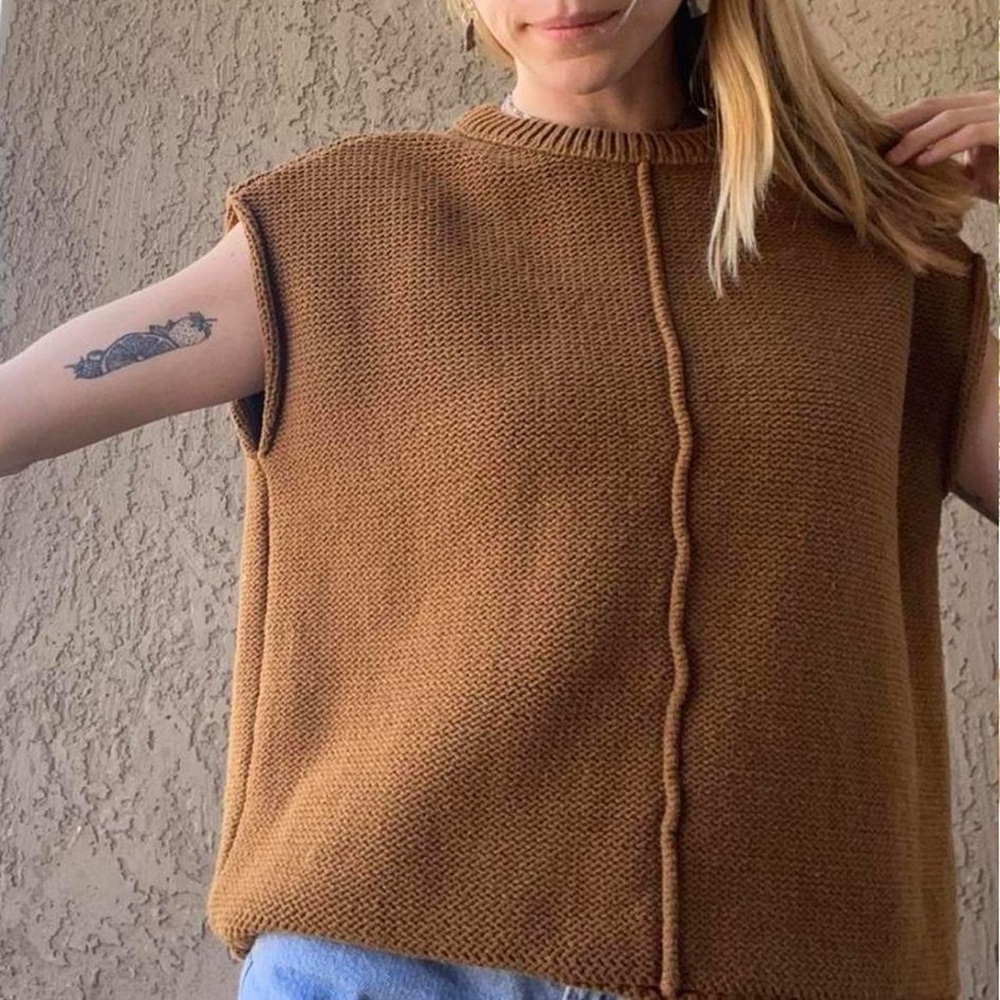Universal Thread Tan Knit Top - image 1